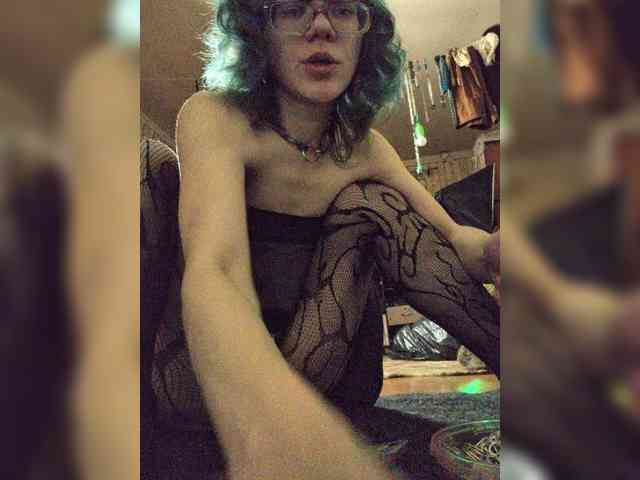 sexyalienka webcam