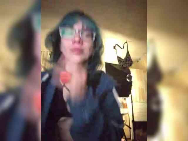 sexyalienka webcam