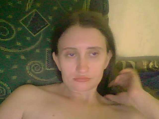 Lostcherry8 live webcam show
