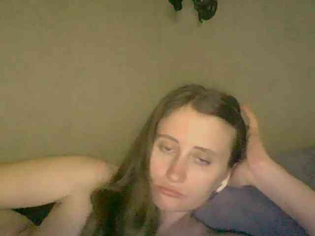 Lostcherry8 webcam