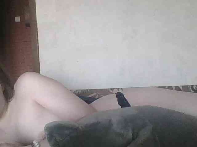 Lostcherry8 webcam