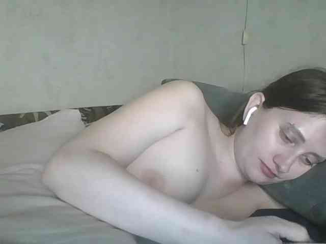 Lostcherry8 webcam