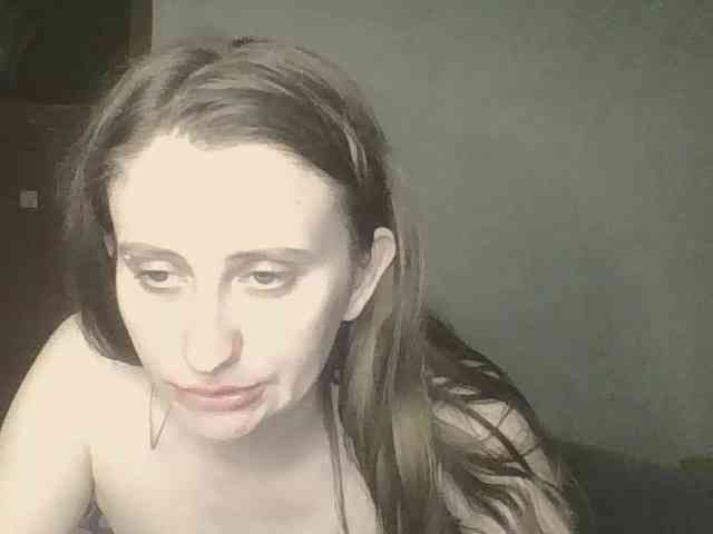 Lostcherry8 webcam