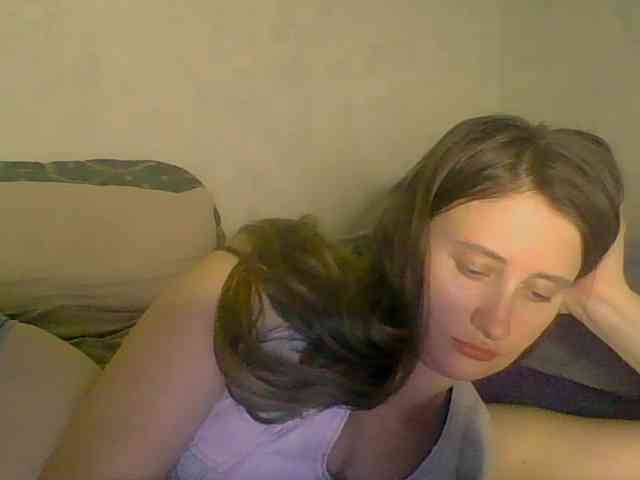 Lostcherry8 webcam