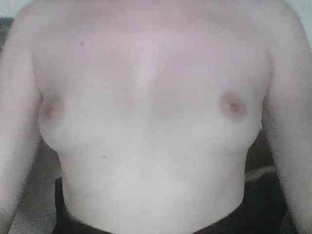 Lostcherry8 webcam