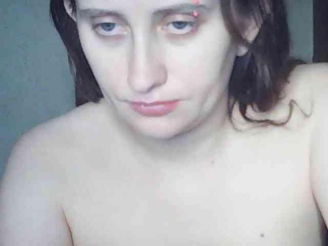 Lostcherry8 webcam