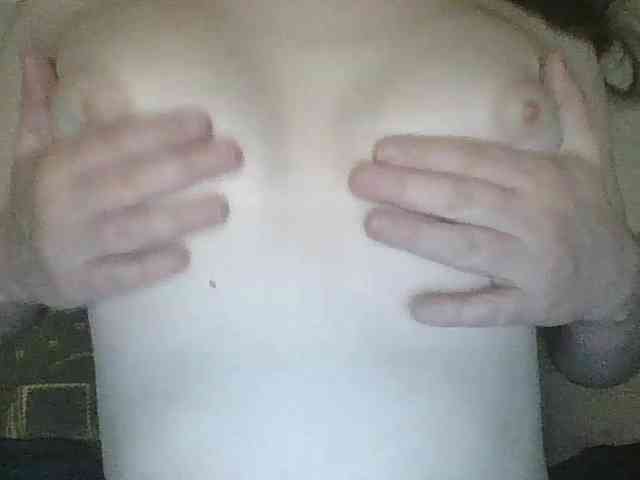 Lostcherry8 webcam