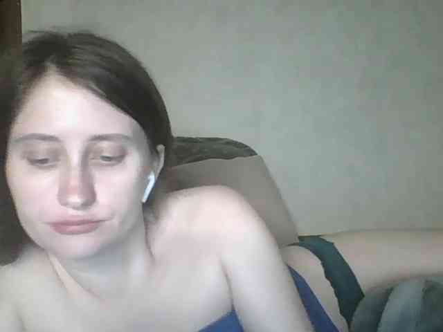 Lostcherry8 webcam