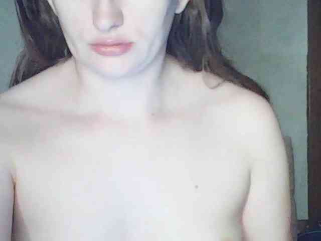 Lostcherry8 webcam
