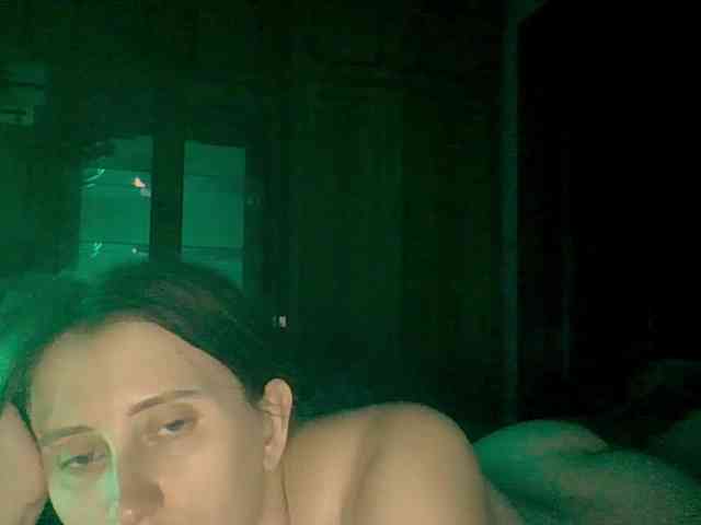 Lostcherry8 webcam