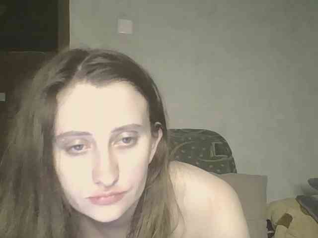Lostcherry8 webcam