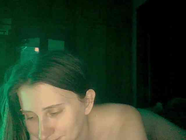 Lostcherry8 webcam
