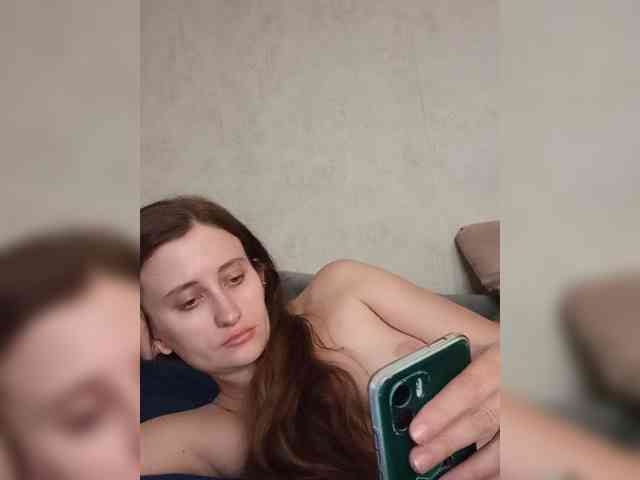 Lostcherry8 webcam