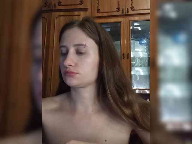 Lostcherry8 webcam