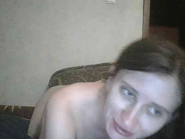 Lostcherry8 webcam