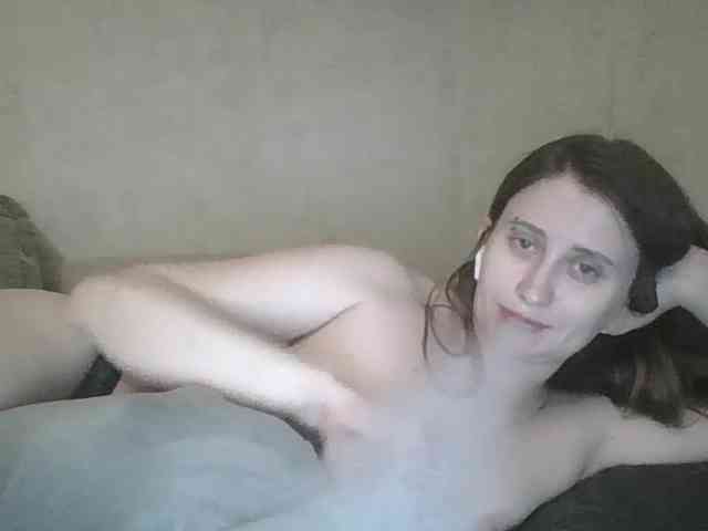 Lostcherry8 webcam
