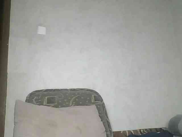 Lostcherry8 webcam