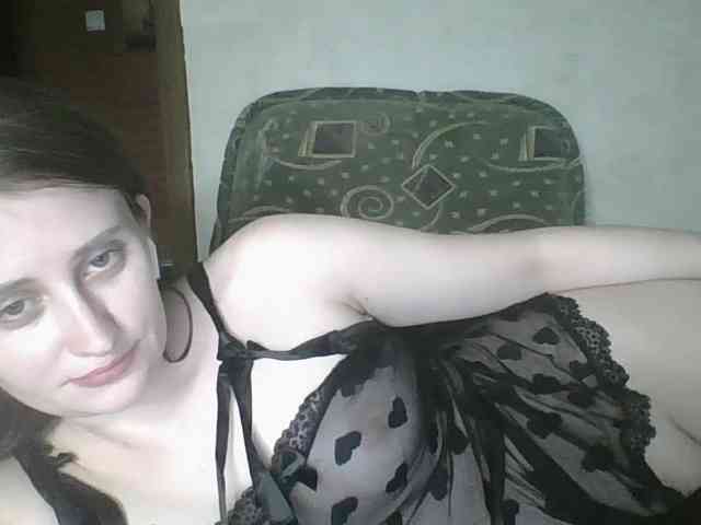 Lostcherry8 webcam