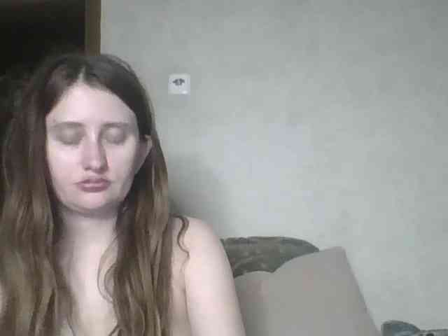 Lostcherry8 webcam