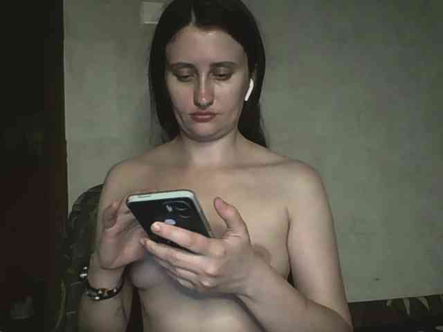 Lostcherry8 webcam