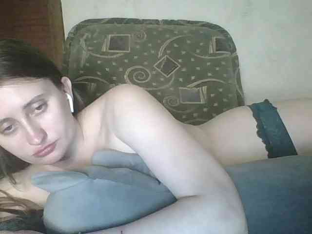 Lostcherry8 webcam