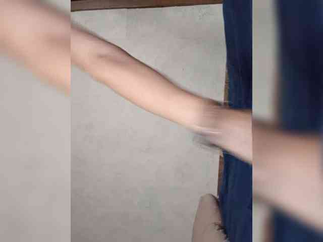 Lostcherry8 webcam