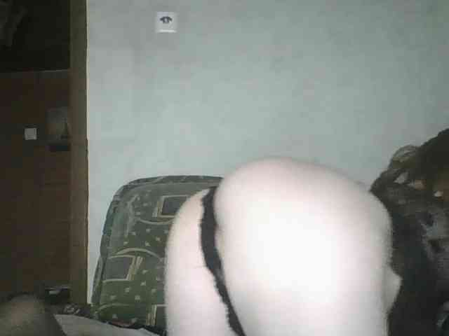 Lostcherry8 webcam