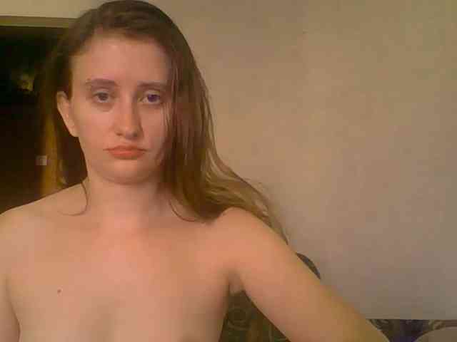 Lostcherry8 webcam