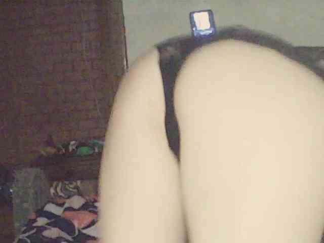 Lostcherry8 webcam