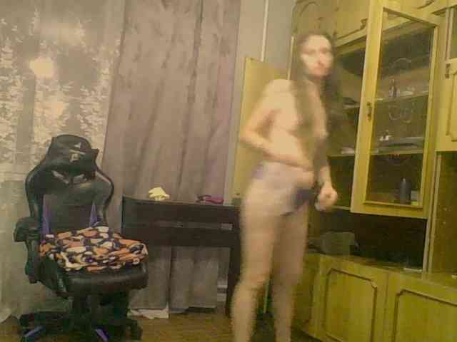 Lostcherry8 webcam