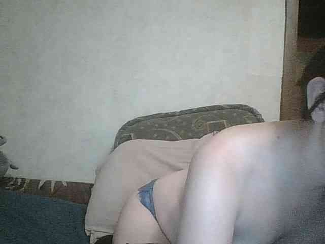 Lostcherry8 webcam