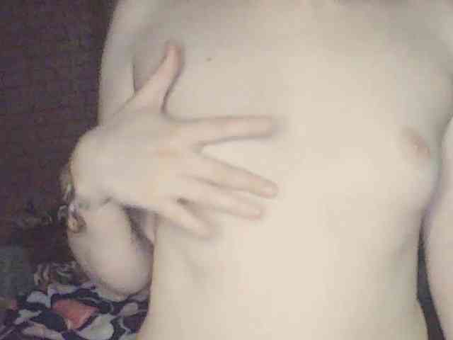 Lostcherry8 webcam