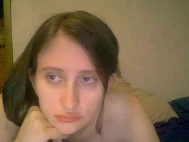 Lostcherry8 webcam