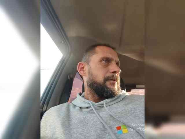 ANDRUSHELL