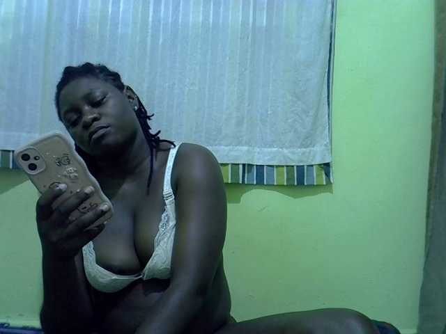 cute-liz's BongaCams show and profile