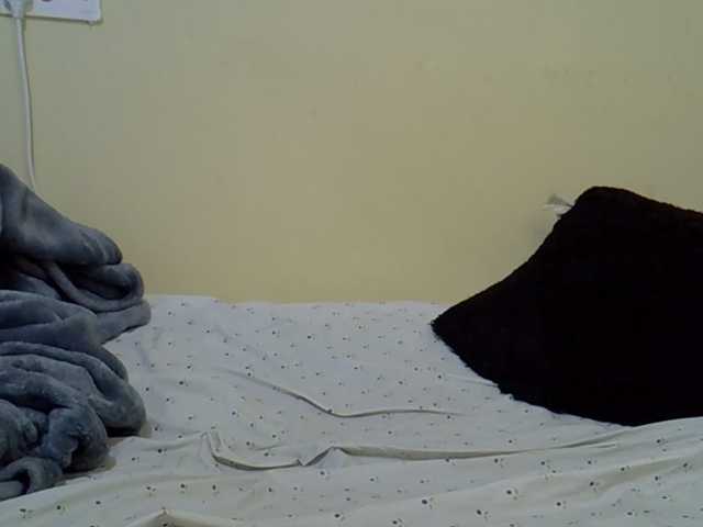 curvy-corazon live cam preview