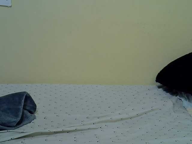curvy-corazon live cam on BongaCams