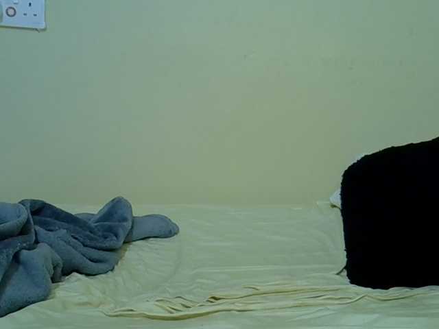 curvy-corazon live cam on BongaCams