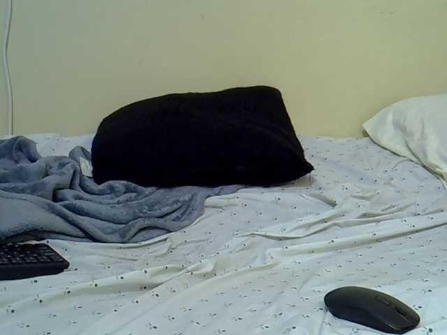 curvy-corazon live cam on BongaCams