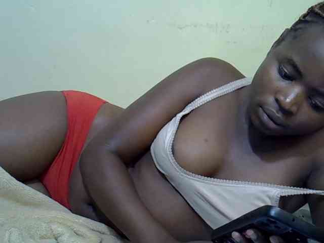 curvy-corazon webcam