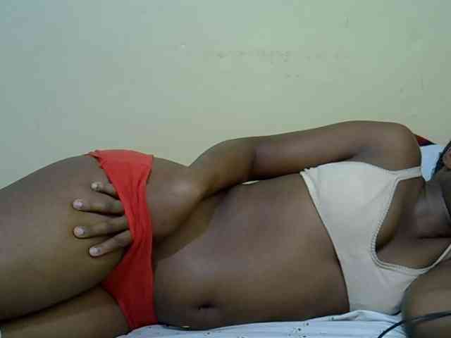curvy-corazon webcam
