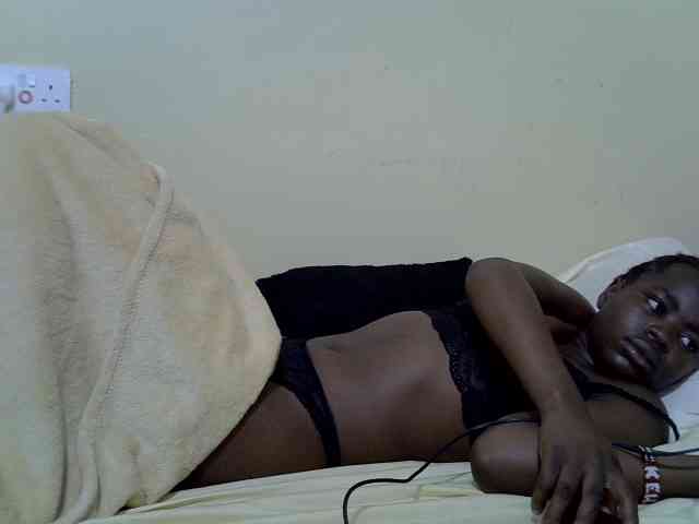 curvy-corazon webcam