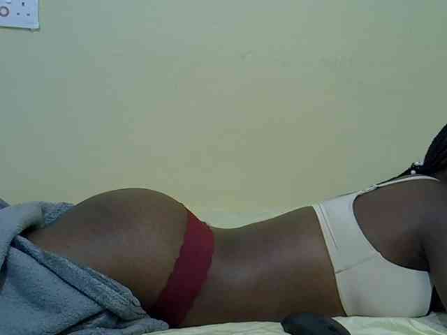 curvy-corazon webcam