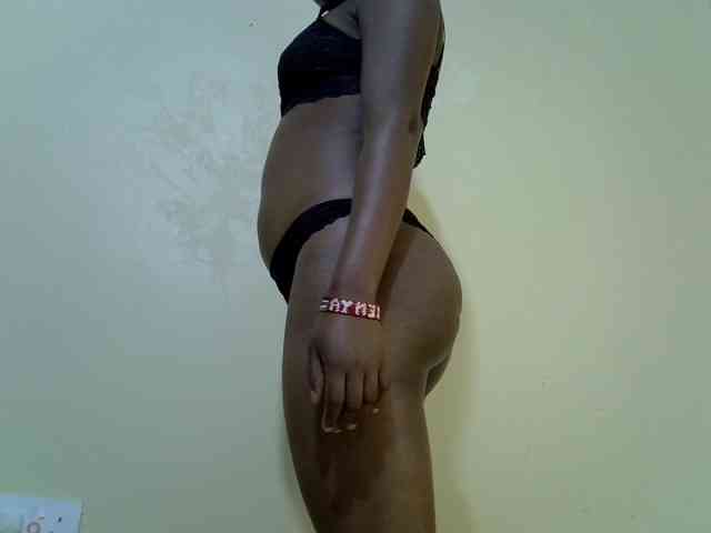 curvy-corazon webcam