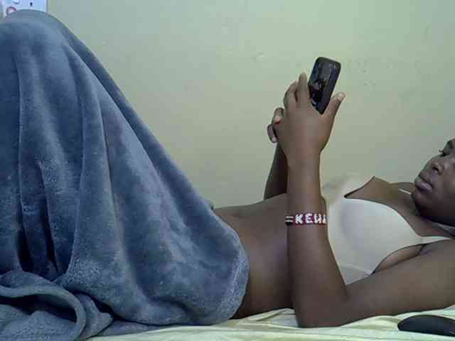 curvy-corazon webcam