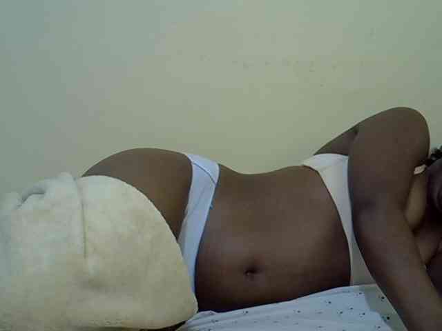 curvy-corazon webcam