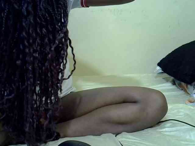 curvy-corazon webcam