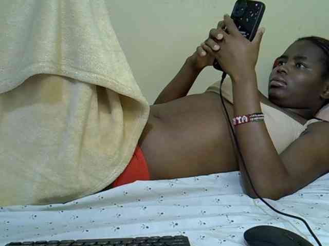 curvy-corazon webcam