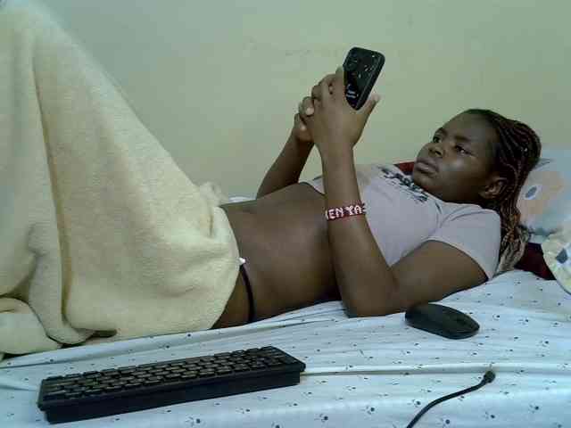 curvy-corazon webcam