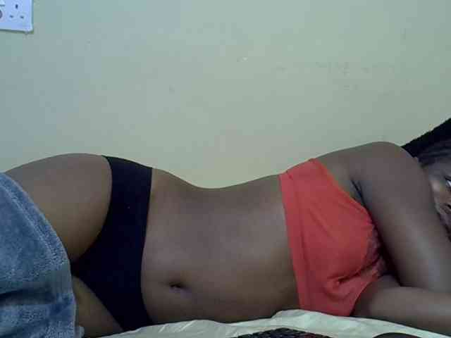 curvy-corazon webcam